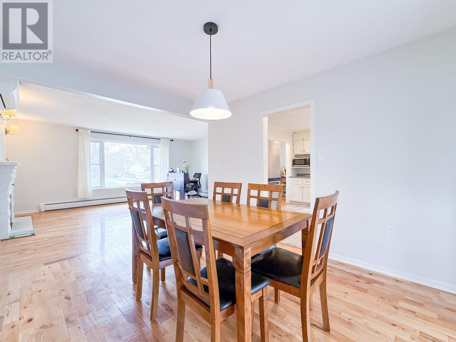 47 Emerald Drive, Charlottetown, Prince Edward Island  C1A 2Y5 - Photo 7 - 202610415