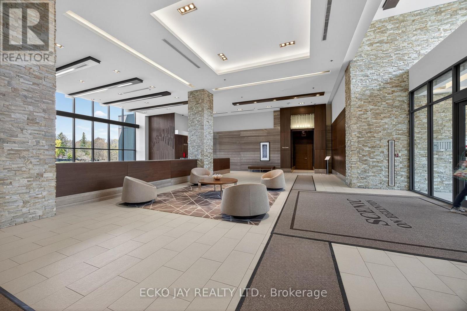Ph01 - 35 Brian Peck Crescent, Toronto, Ontario  M4G 0A5 - Photo 23 - C13077828