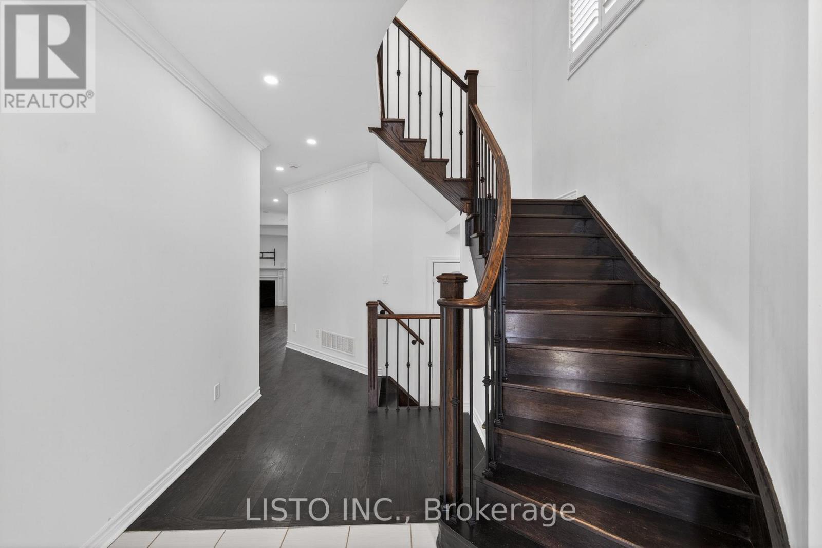 15 Primeau Crescent, Kawartha Lakes, Ontario  K9V 0M6 - Photo 6 - X13110640