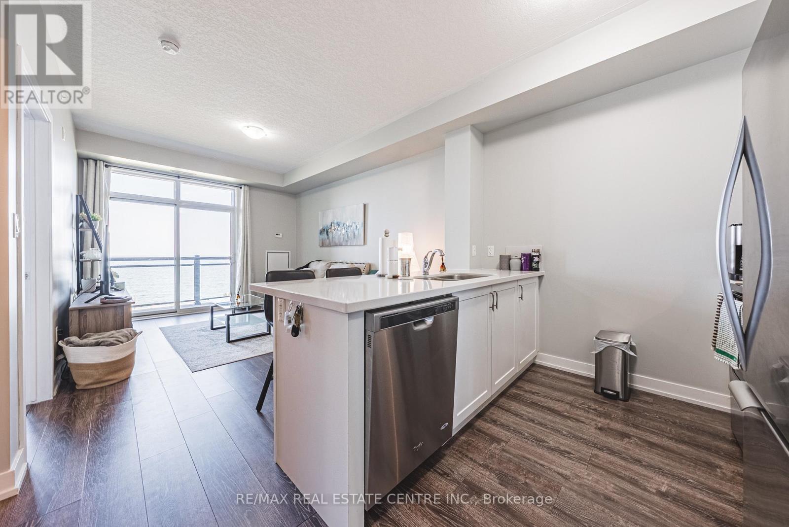 333 - 35 Southshore Crescent, Hamilton, Ontario  L8E 0J2 - Photo 4 - X13110760