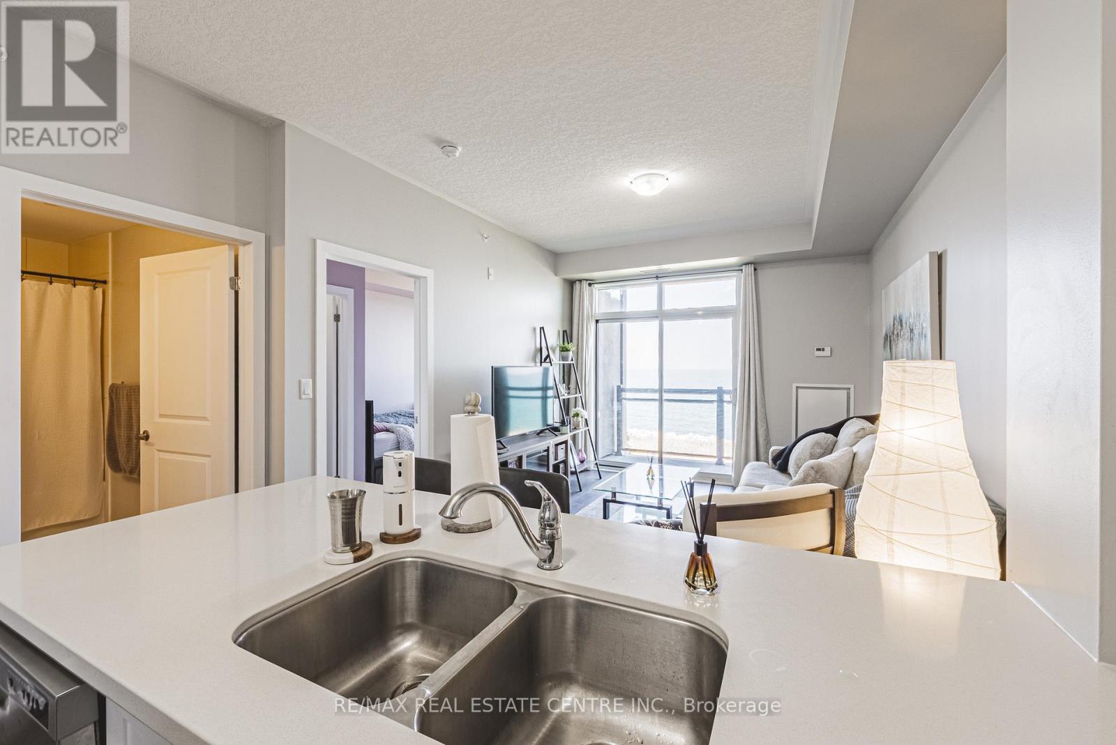 333 - 35 Southshore Crescent, Hamilton, Ontario  L8E 0J2 - Photo 7 - X13110760