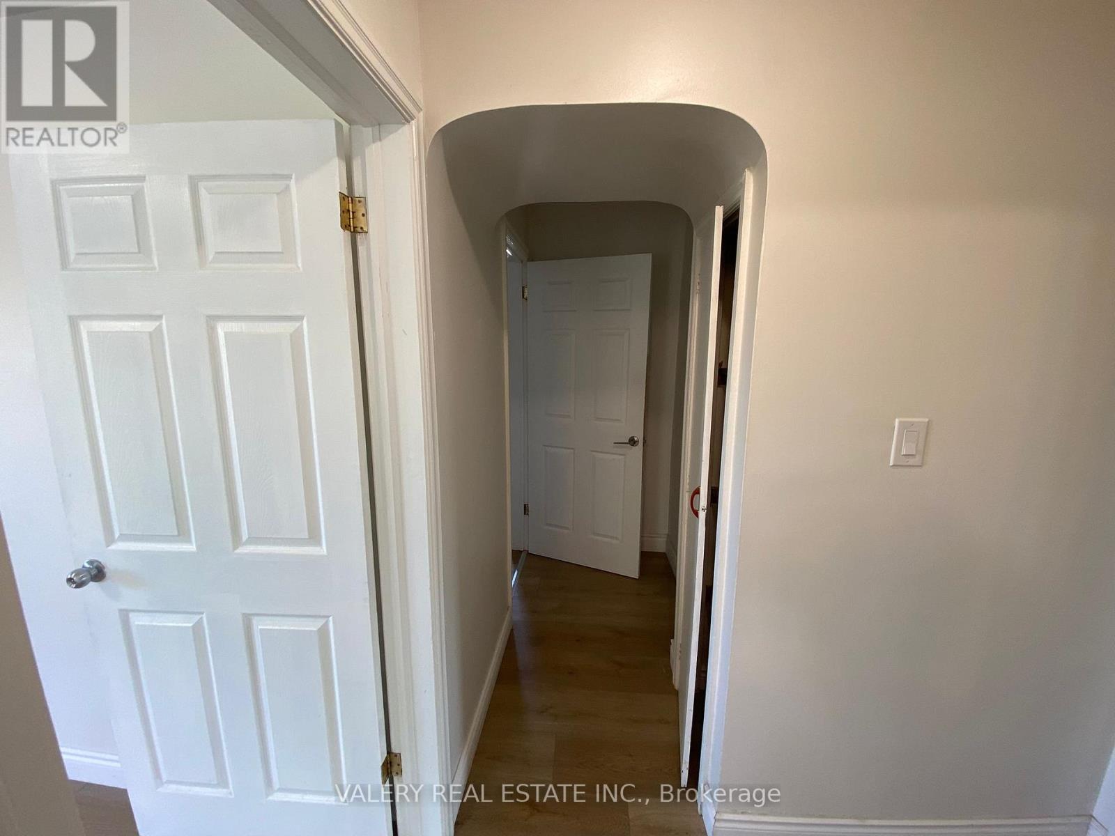 Main - 374 Edmonton Street, Hamilton, Ontario  N5W 4Y5 - Photo 11 - X13110788