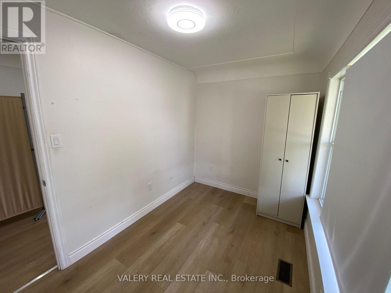 Main - 374 Edmonton Street, Hamilton, Ontario  N5W 4Y5 - Photo 12 - X13110788