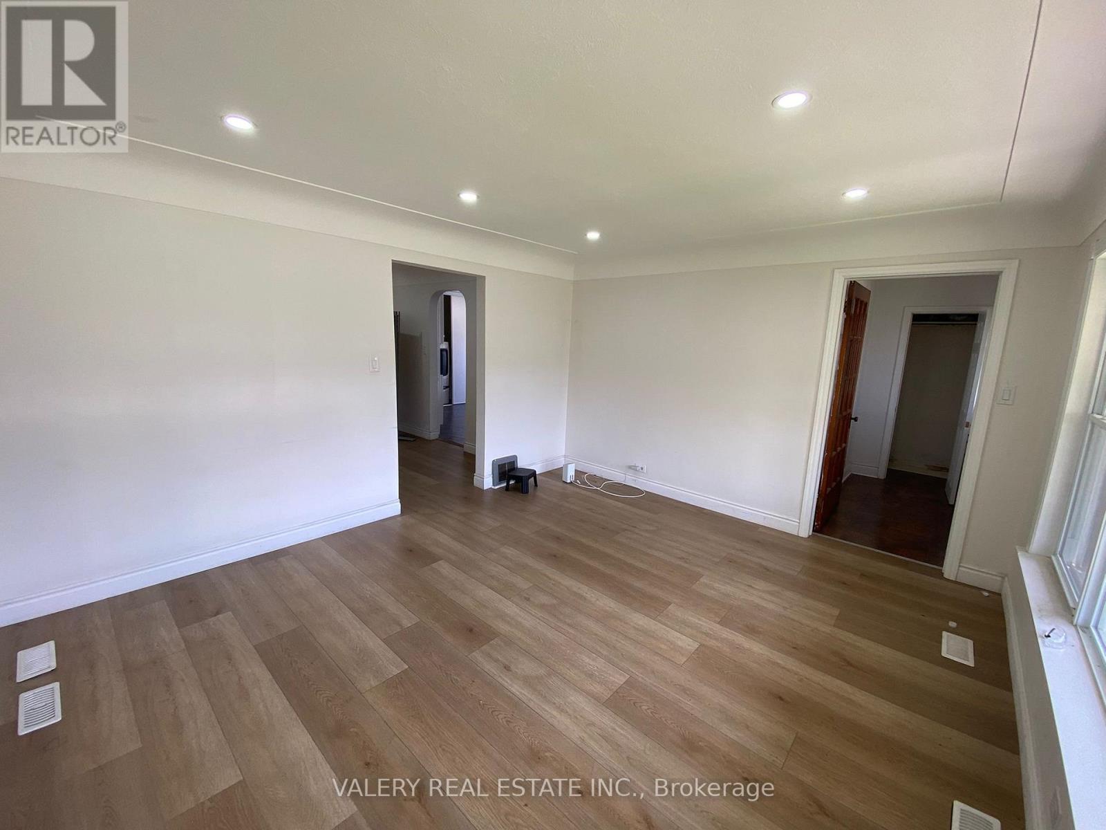 Main - 374 Edmonton Street, Hamilton, Ontario  N5W 4Y5 - Photo 22 - X13110788