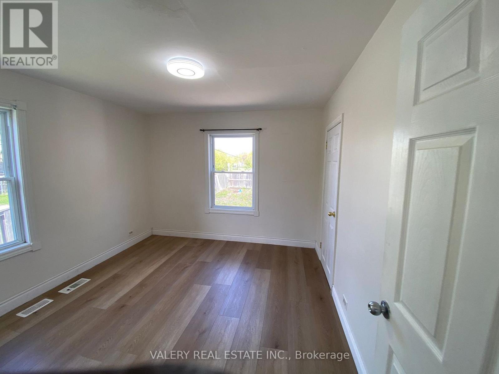 Main - 374 Edmonton Street, Hamilton, Ontario  N5W 4Y5 - Photo 6 - X13110788