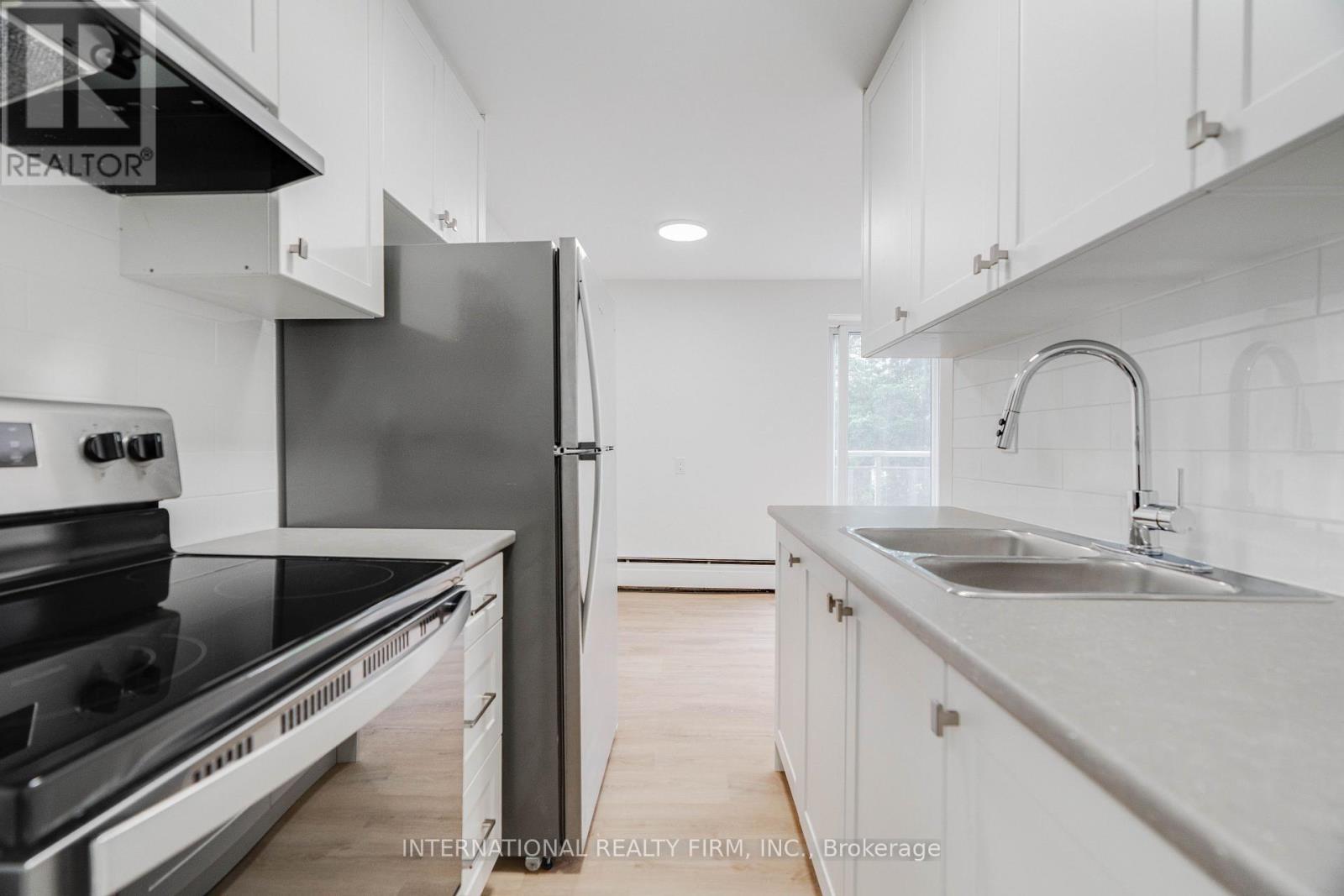 93 High Street S, London South, Ontario  N6C 4J8 - Photo 6 - X13110796