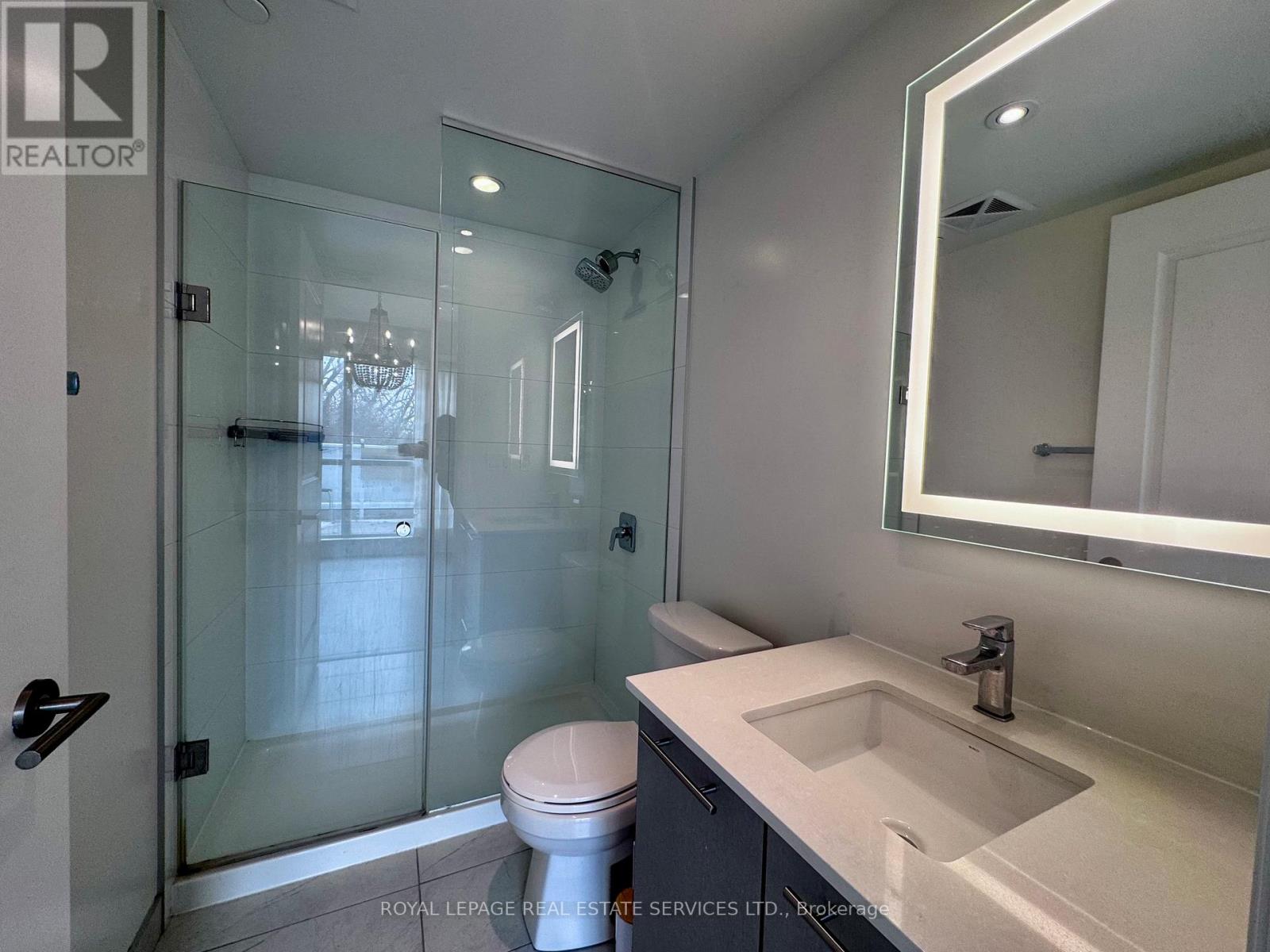 408 - 2301 Danforth Avenue, Toronto, Ontario  M4C 0A7 - Photo 11 - E13070038