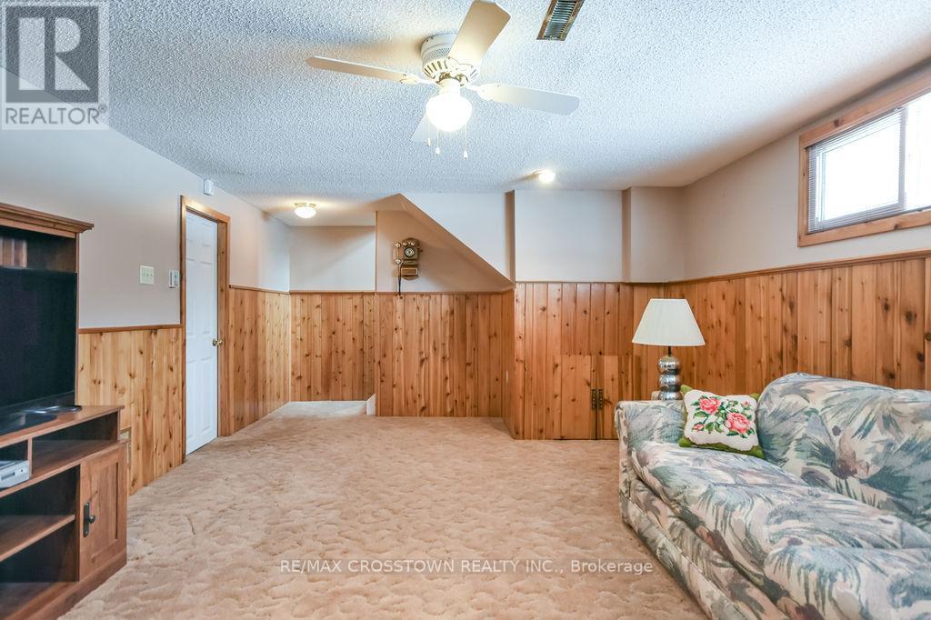 169 Oriole Drive, East Gwillimbury, Ontario  L9N 1G9 - Photo 36 - N12970652