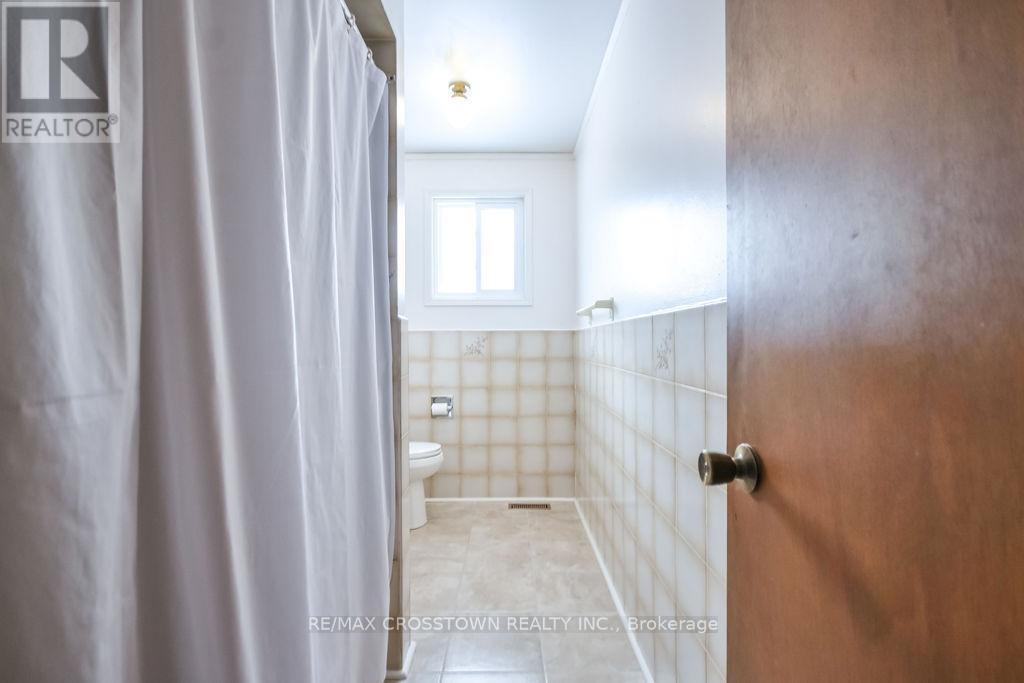 169 Oriole Drive, East Gwillimbury, Ontario  L9N 1G9 - Photo 32 - N12970652