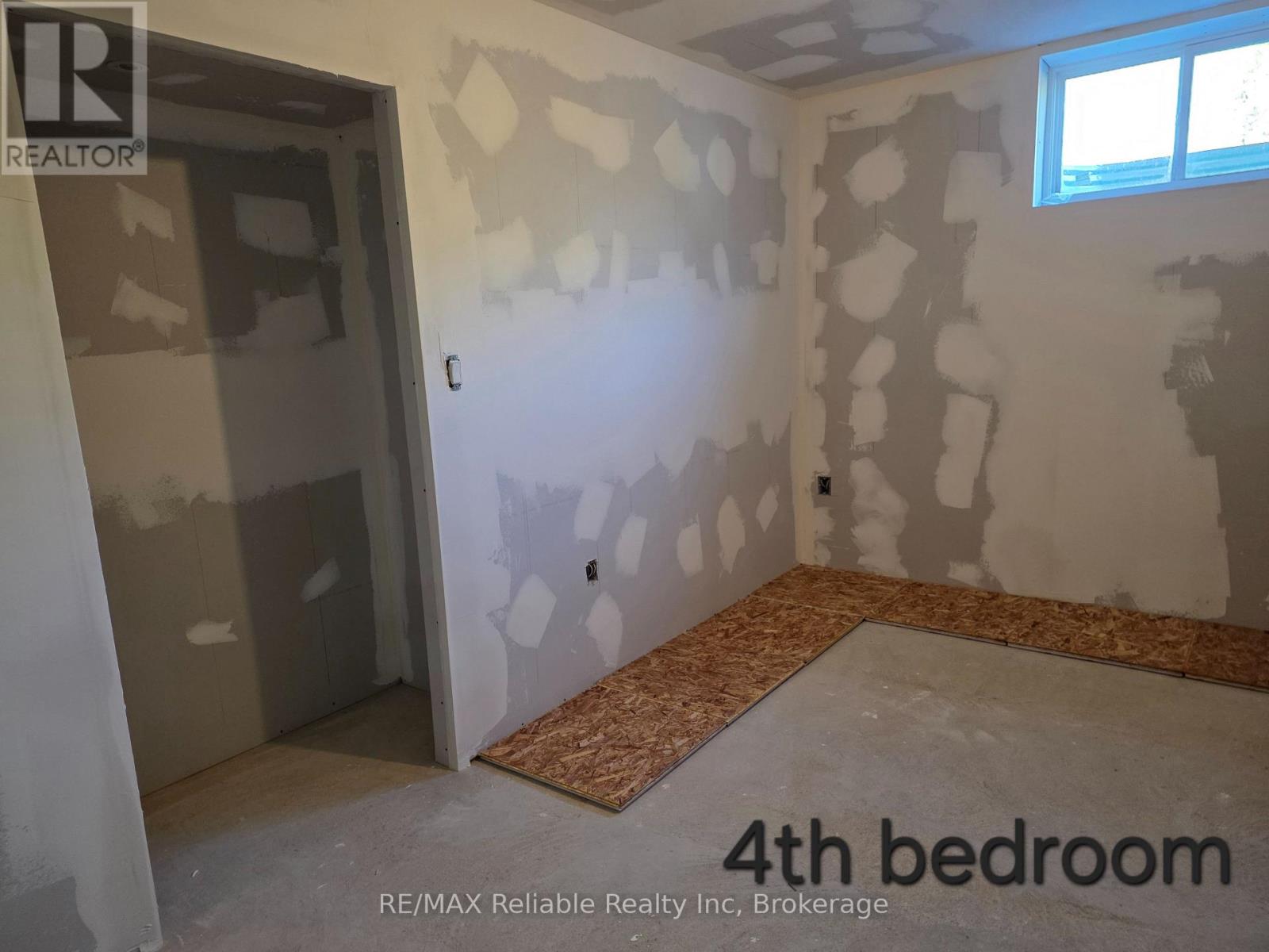 43841 Cranbrook Road, Huron East, Ontario  N0G 1H0 - Photo 41 - X12561540
