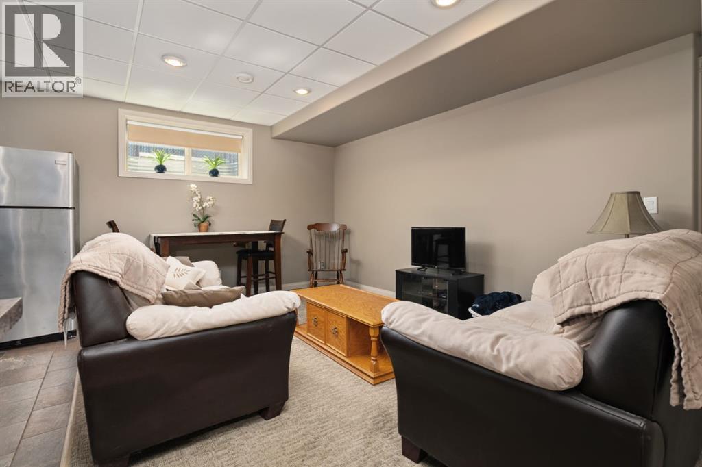 5607 27 Avenueclose, Camrose, Alberta  T4V 5C2 - Photo 23 - A2306660