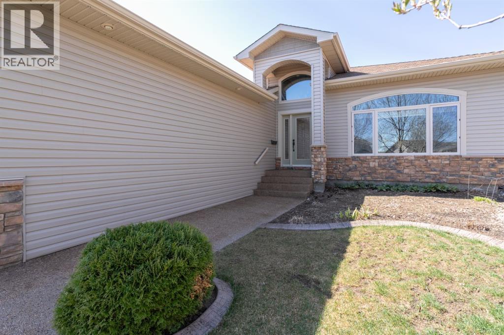 5607 27 Avenueclose, Camrose, Alberta  T4V 5C2 - Photo 32 - A2306660