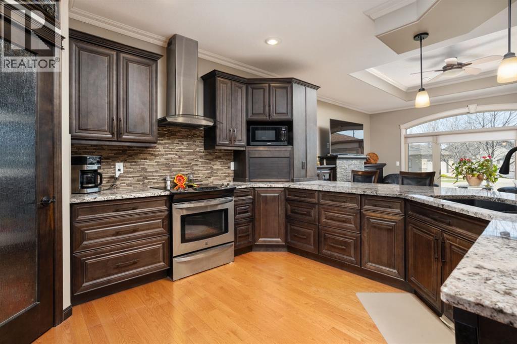 5607 27 Avenueclose, Camrose, Alberta  T4V 5C2 - Photo 6 - A2306660