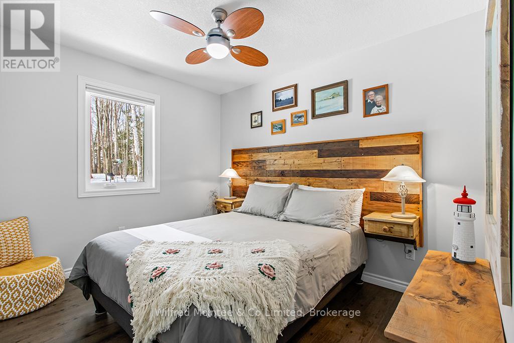 24 Shore Drive, South Bruce Peninsula, Ontario  N0H 1A0 - Photo 24 - X12890586