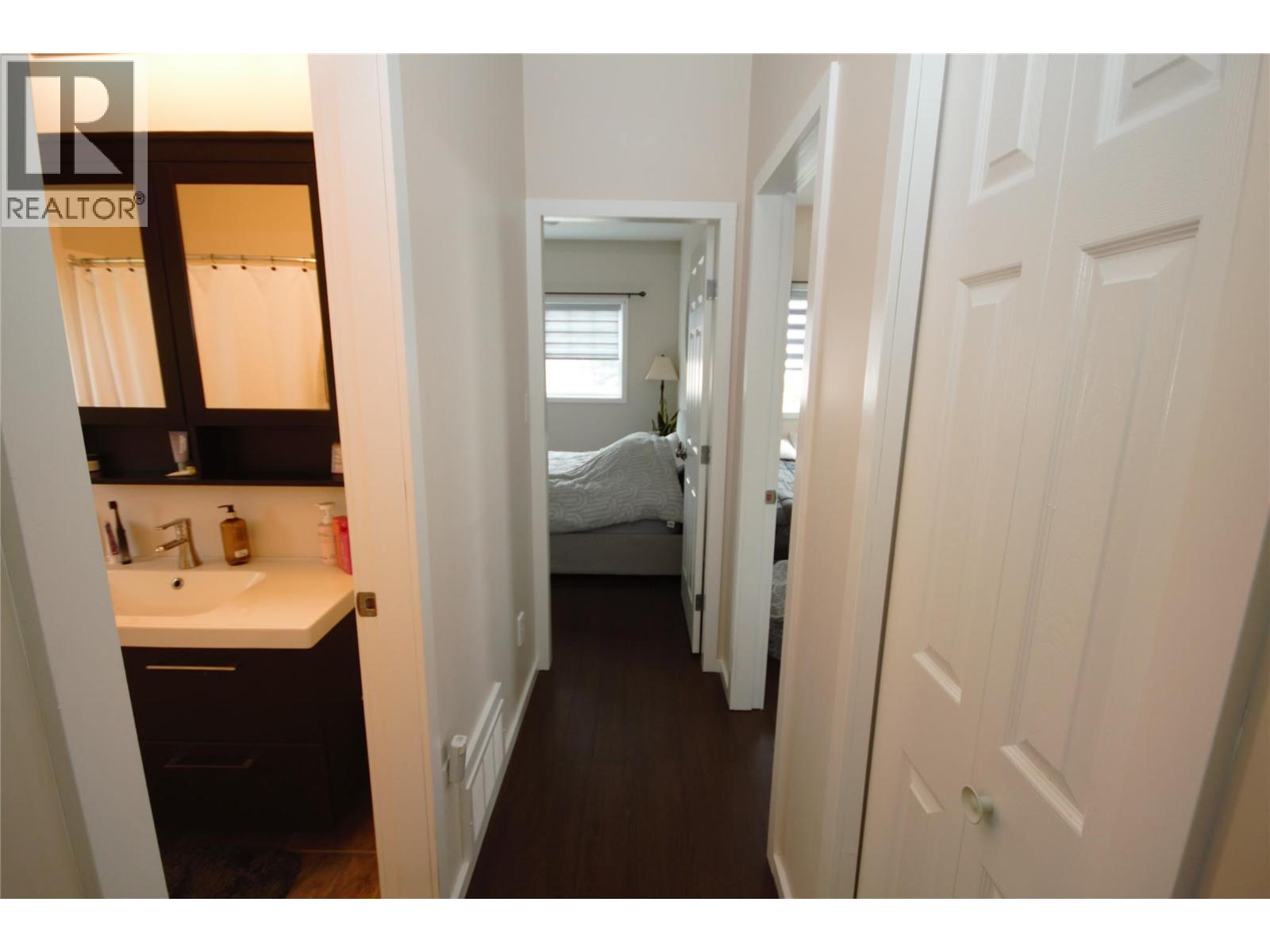 6466 Park Drive, Oliver, British Columbia  V0H 1T3 - Photo 14 - 10386493