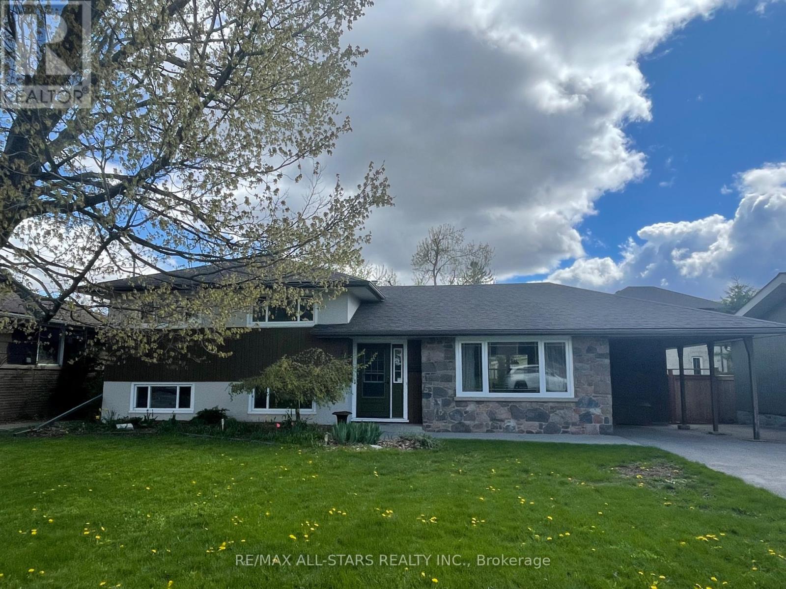 112 Adelaide Street N, Kawartha Lakes, Ontario  K9V 4L9 - Photo 2 - X13110946