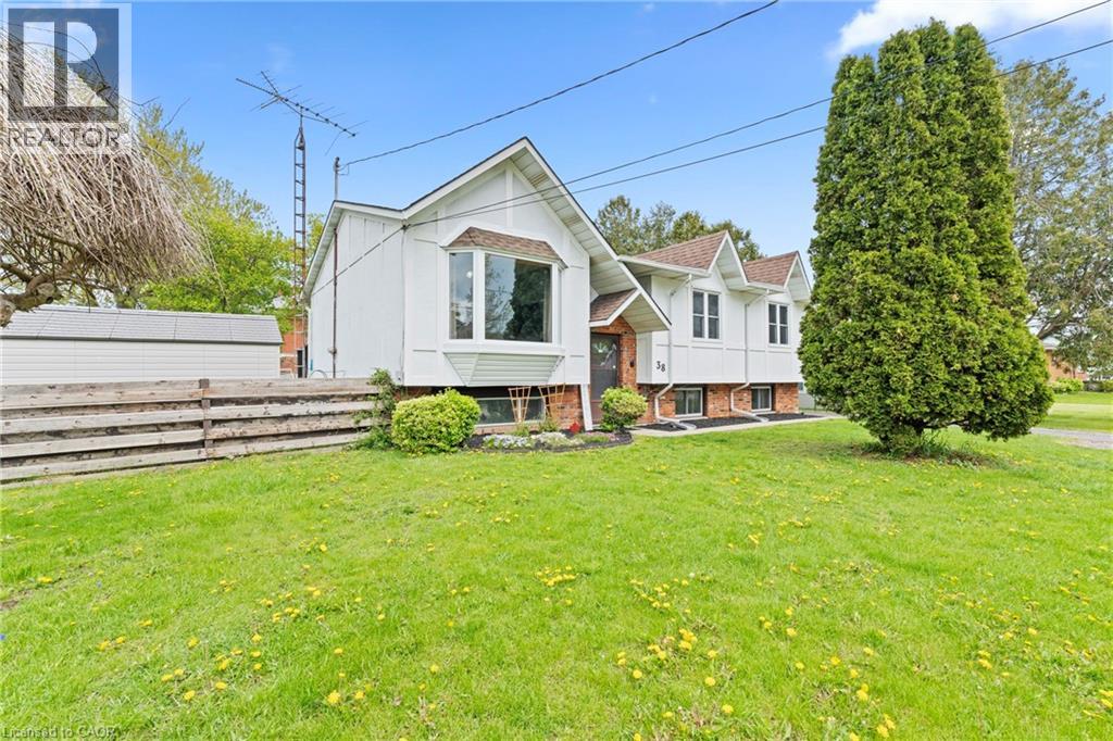 38 Jane Street, Hagersville, Ontario  N0A 1H0 - Photo 6 - 40828419
