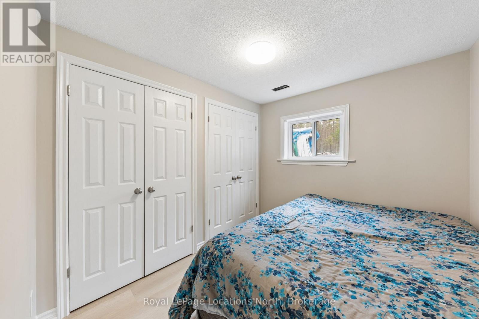 93 Ronald Avenue, Tiny, Ontario  L0L 1P0 - Photo 16 - S13111016