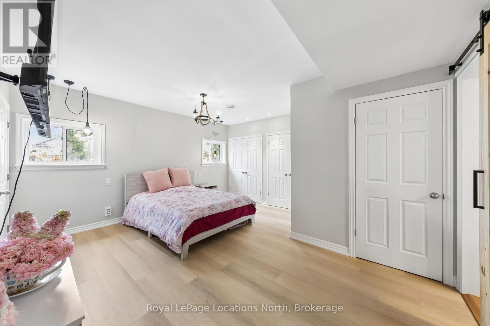 93 Ronald Avenue, Tiny, Ontario  L0L 1P0 - Photo 18 - S13111016