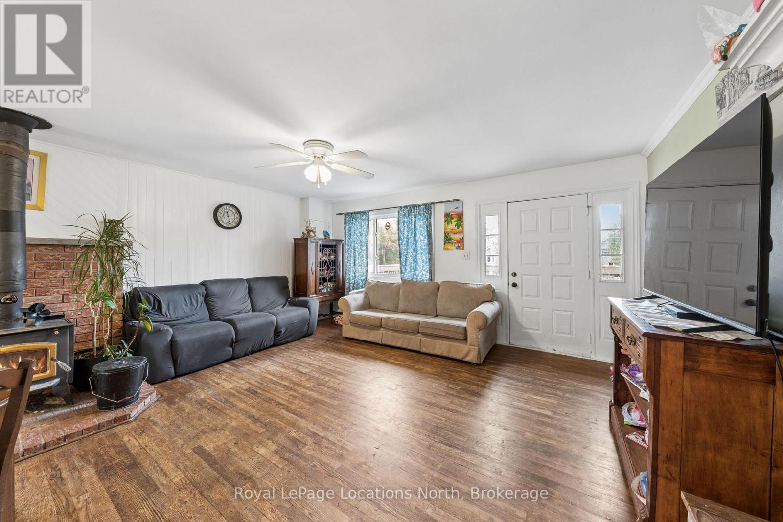 93 Ronald Avenue, Tiny, Ontario  L0L 1P0 - Photo 28 - S13111016