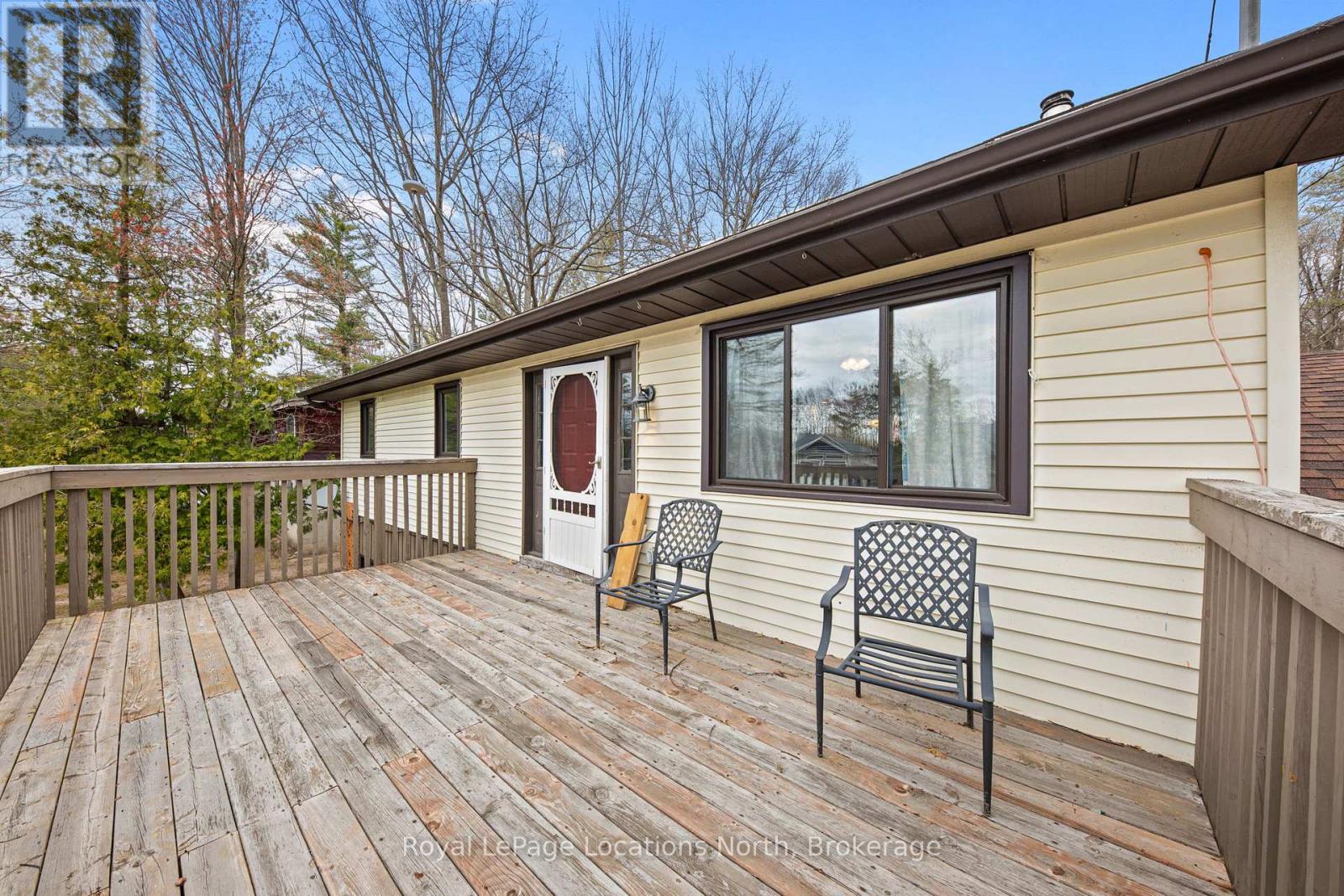 93 Ronald Avenue, Tiny, Ontario  L0L 1P0 - Photo 3 - S13111016