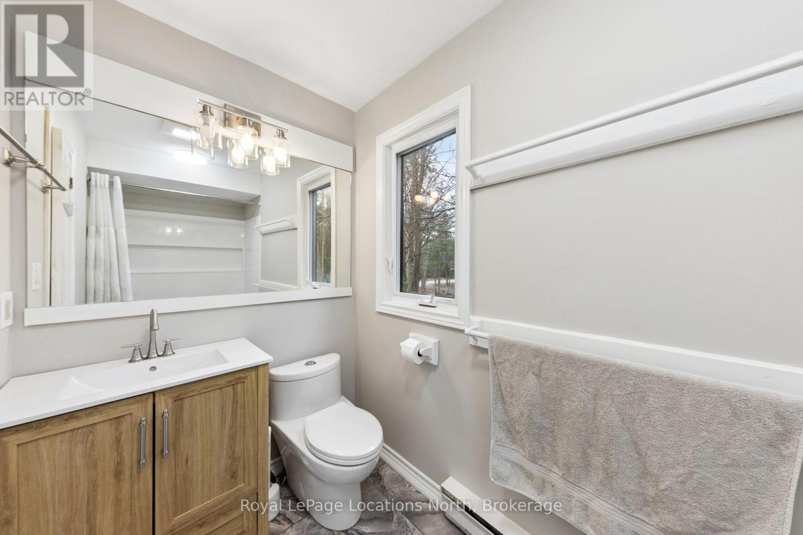 93 Ronald Avenue, Tiny, Ontario  L0L 1P0 - Photo 34 - S13111016