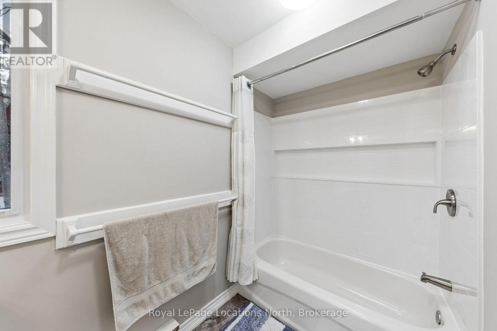 93 Ronald Avenue, Tiny, Ontario  L0L 1P0 - Photo 35 - S13111016