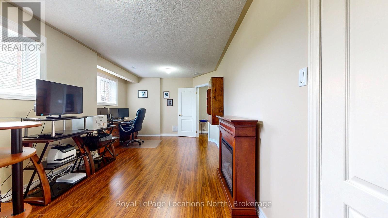 4 Hillier Court, Wasaga Beach, Ontario  L9Z 1J8 - Photo 42 - S13111074