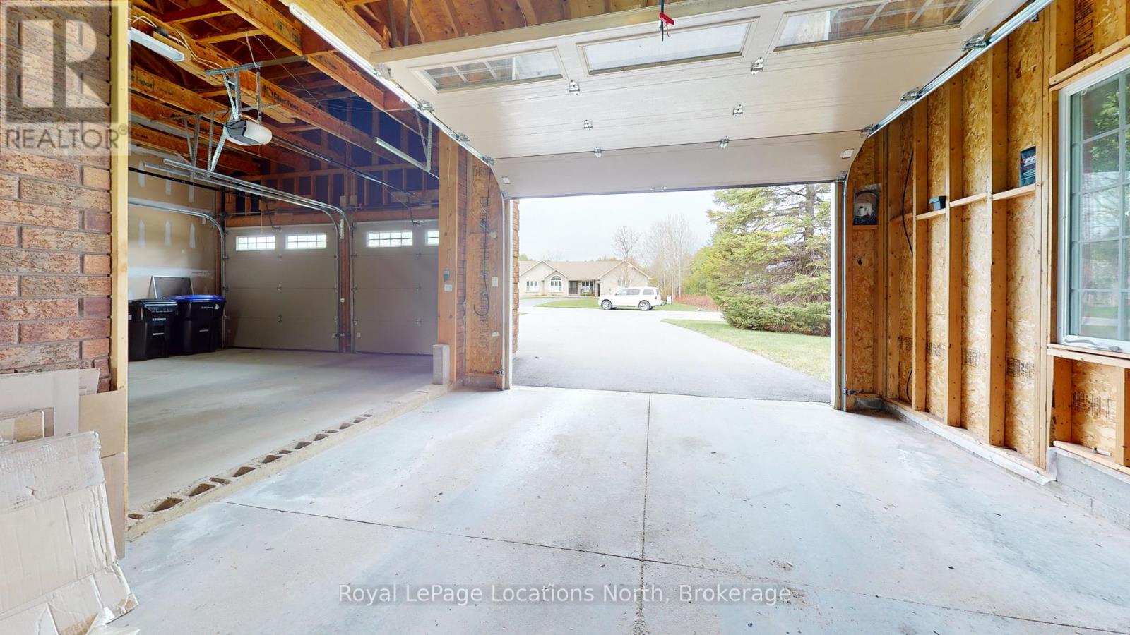 4 Hillier Court, Wasaga Beach, Ontario  L9Z 1J8 - Photo 45 - S13111074
