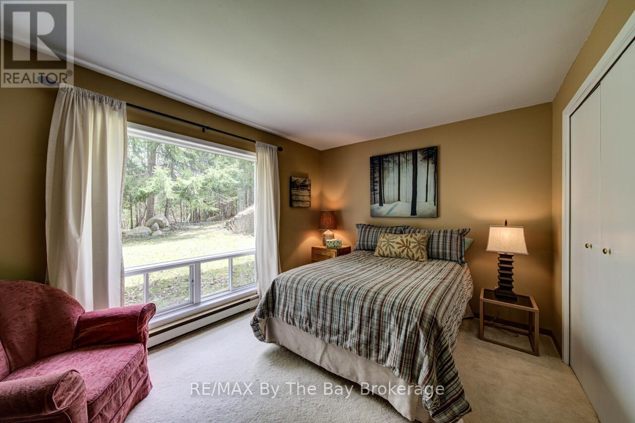 8308 County Road 9, Clearview (Creemore), Ontario  L0M 1G0 - Photo 30 - S13111156