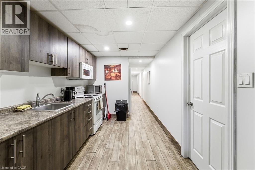 1745 King Street E, Hamilton, Ontario  L8K 1V6 - Photo 40 - 40828592