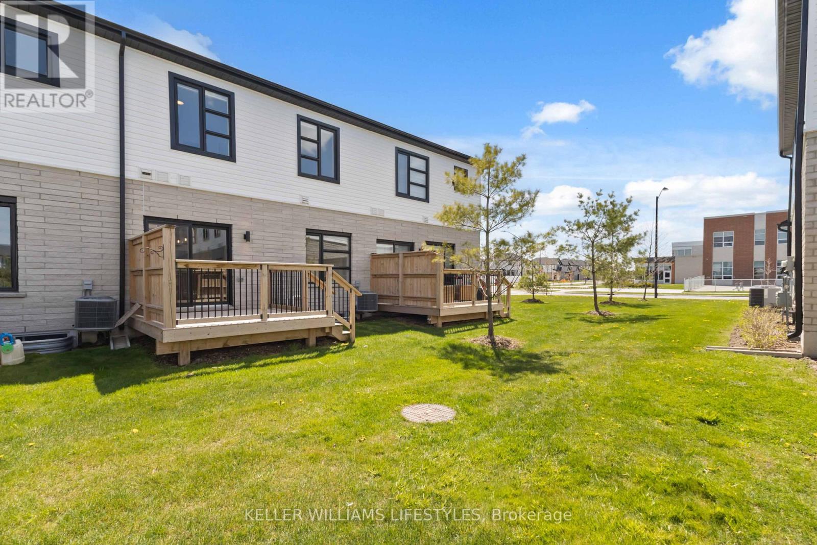 11 - 2720 Buroak Drive, London North, Ontario  N6G 0X4 - Photo 44 - X13111022
