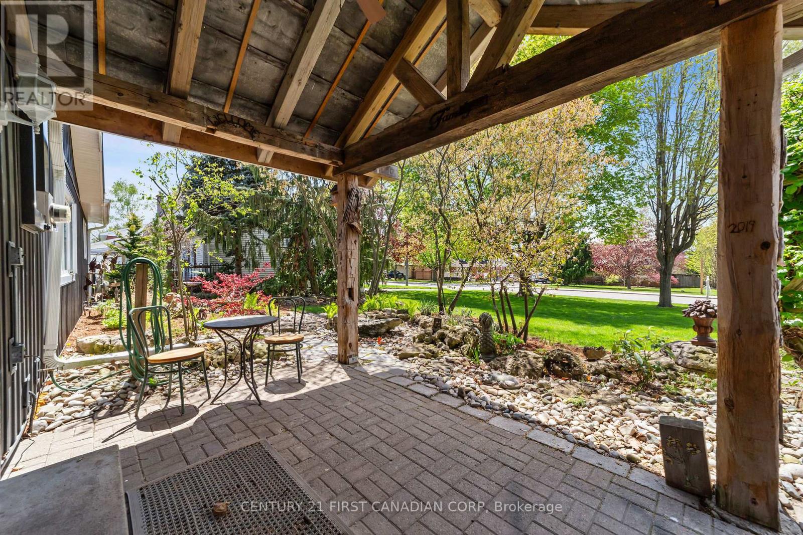 35 Park Avenue, St. Thomas, Ontario  N5R 4V9 - Photo 5 - X13111182