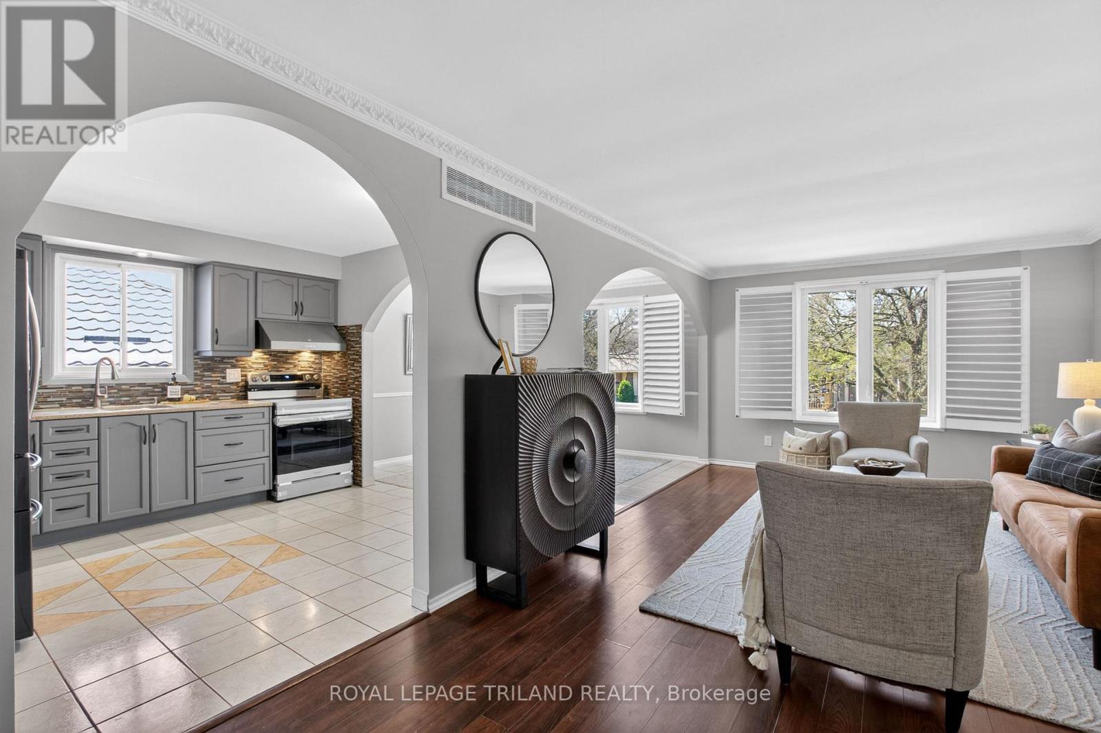 58 Beechmount Crescent, London South, Ontario  N6E 2J4 - Photo 6 - X13111244
