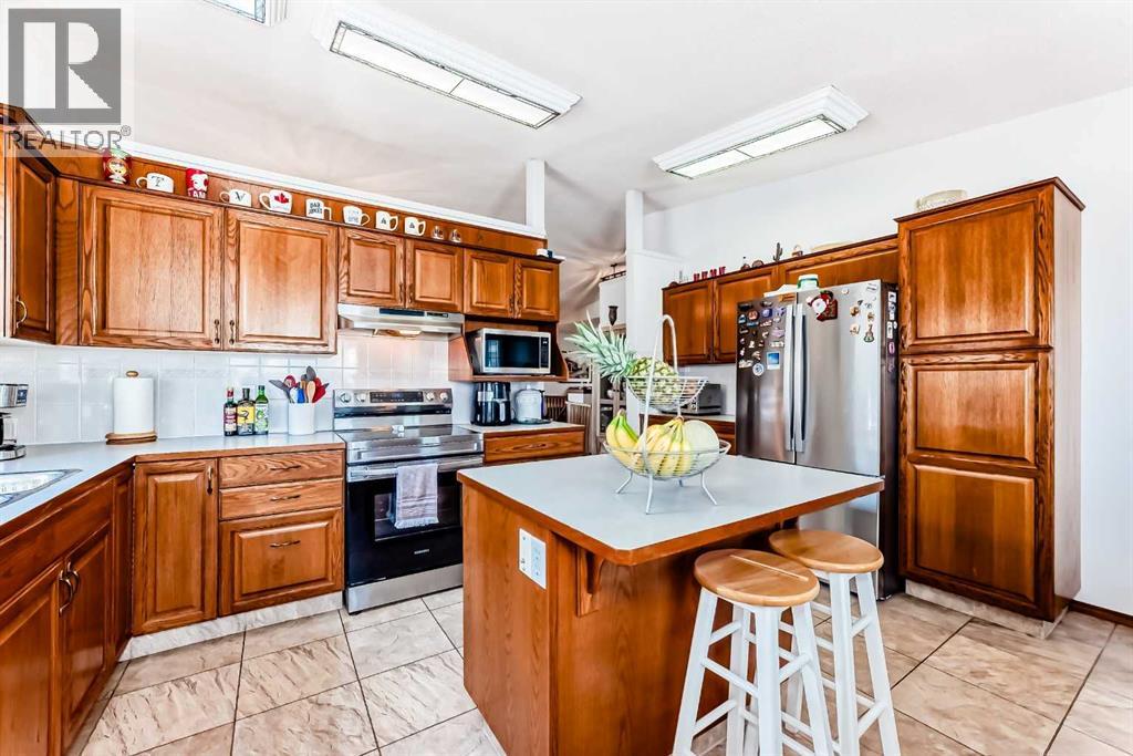 68 Harvest Oak Way Ne, Calgary, Alberta  T3K 3Y2 - Photo 4 - A2309949