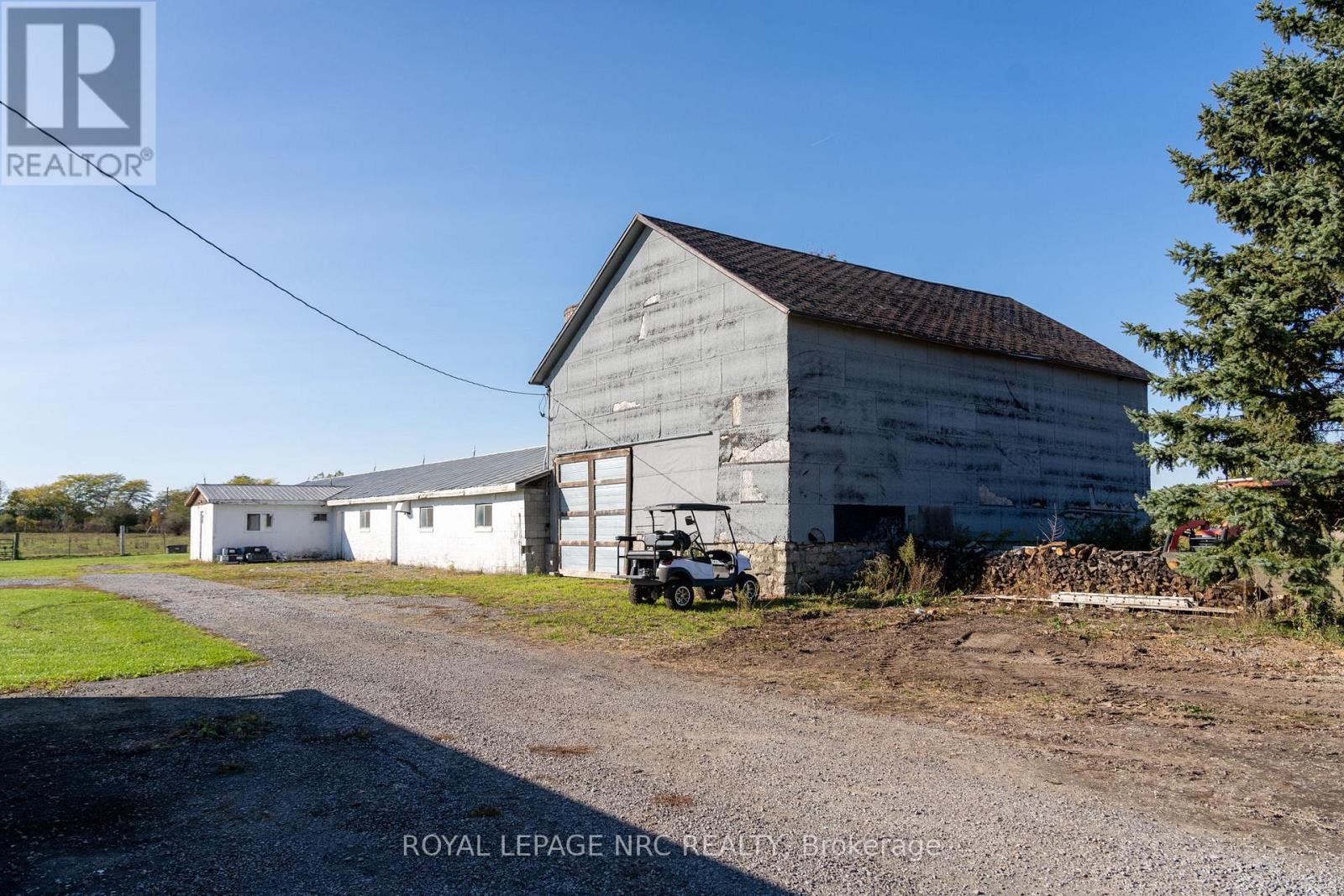 4692 Gilmore Road, Fort Erie, Ontario  L0S 1N0 - Photo 10 - X12784920