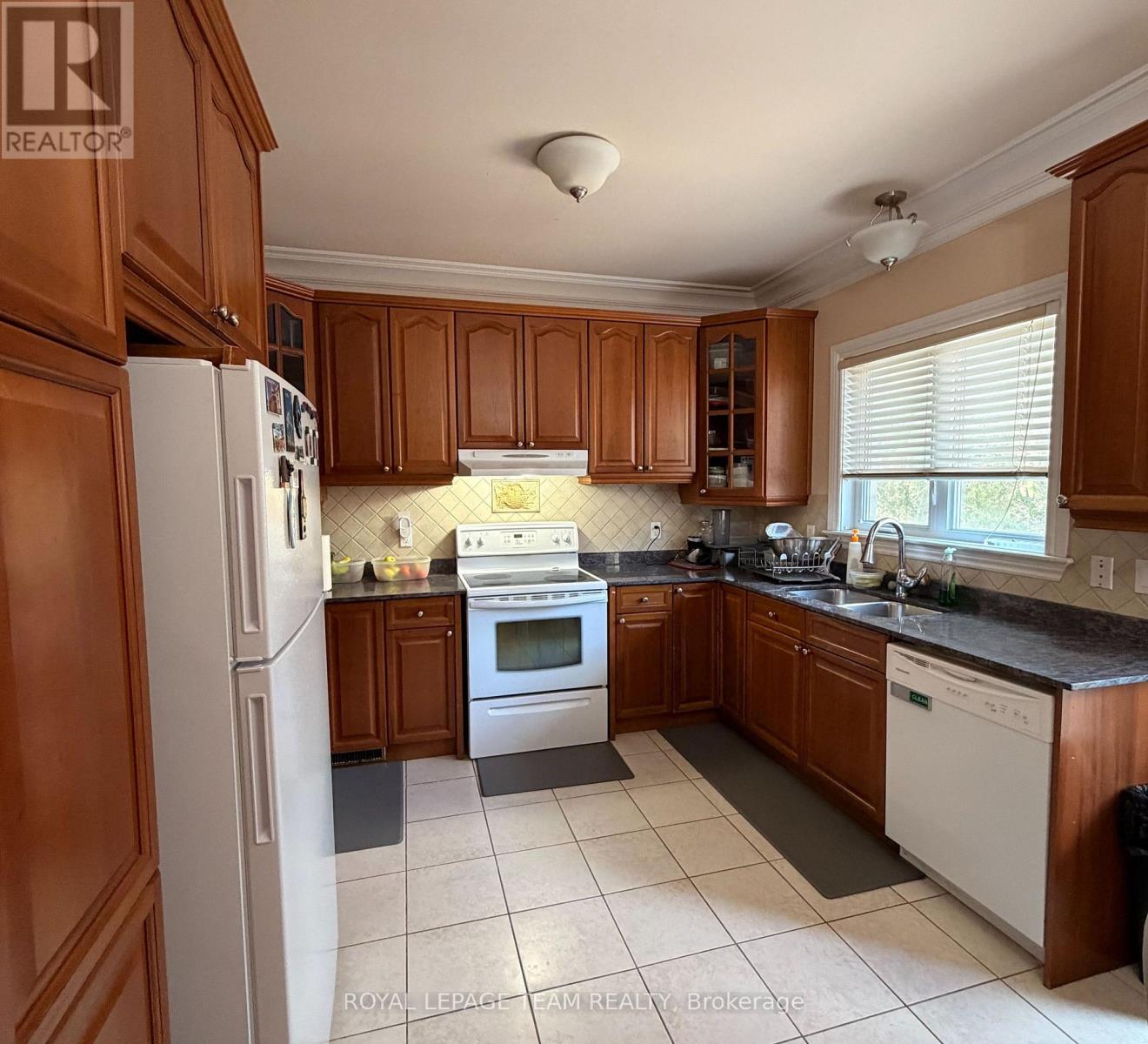 1221 Anoka Street, Ottawa, Ontario  K1V 6C5 - Photo 10 - X13111002