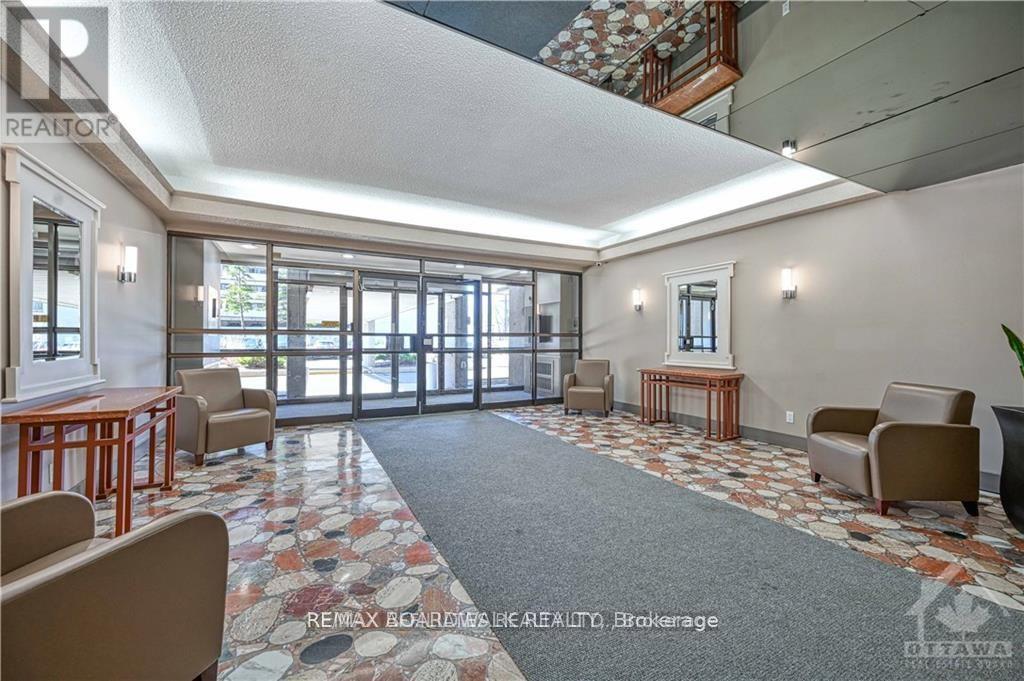 1610 - 1785 Riverside Drive, Ottawa, Ontario  K1G 3T7 - Photo 3 - X13111072