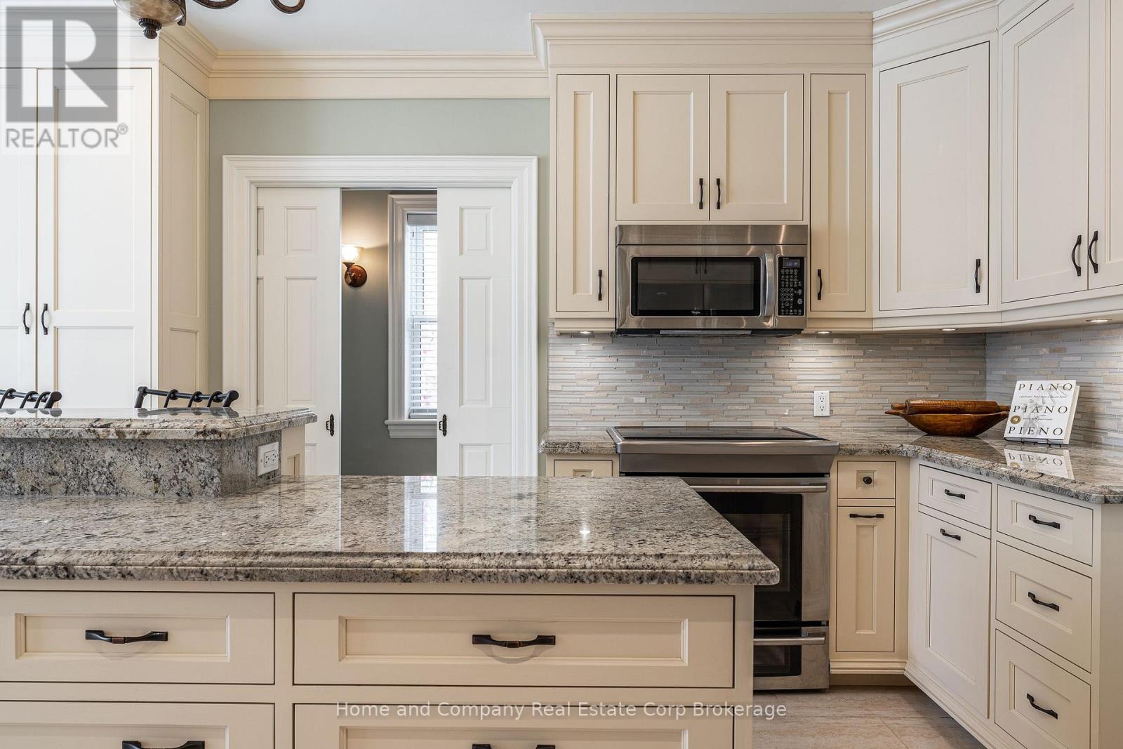60 Shrewsbury Street, Stratford, Ontario  N5A 2V6 - Photo 16 - X13111064