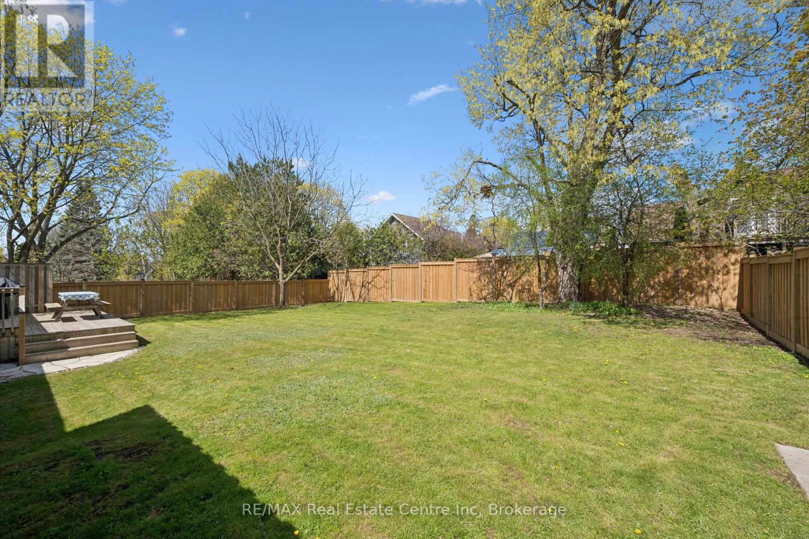 8 Harcourt Drive, Guelph, Ontario  N1G 1J6 - Photo 39 - X13111234