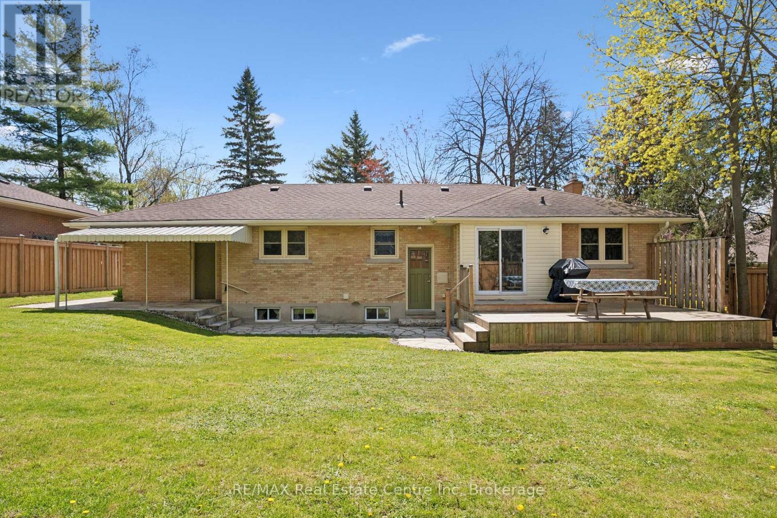 8 Harcourt Drive, Guelph, Ontario  N1G 1J6 - Photo 41 - X13111234