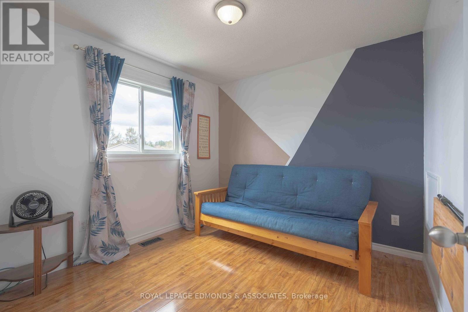 9 Dutch Drive, Petawawa, Ontario  K8H 3M2 - Photo 19 - X13111178