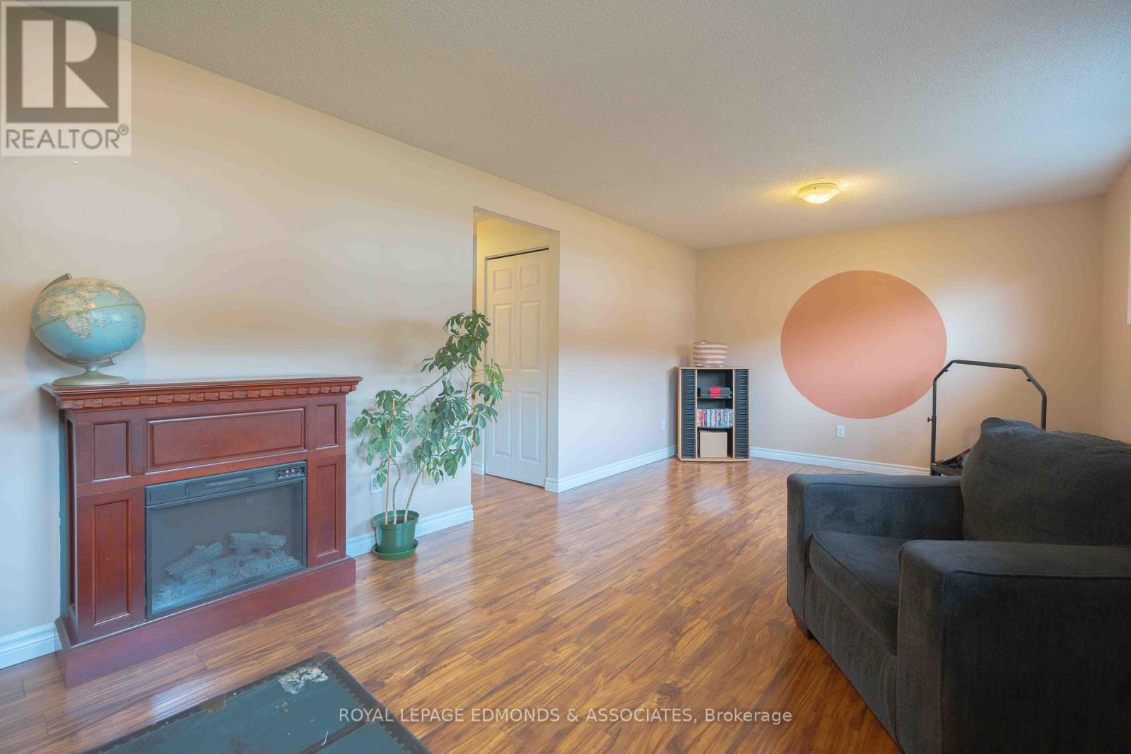 9 Dutch Drive, Petawawa, Ontario  K8H 3M2 - Photo 24 - X13111178