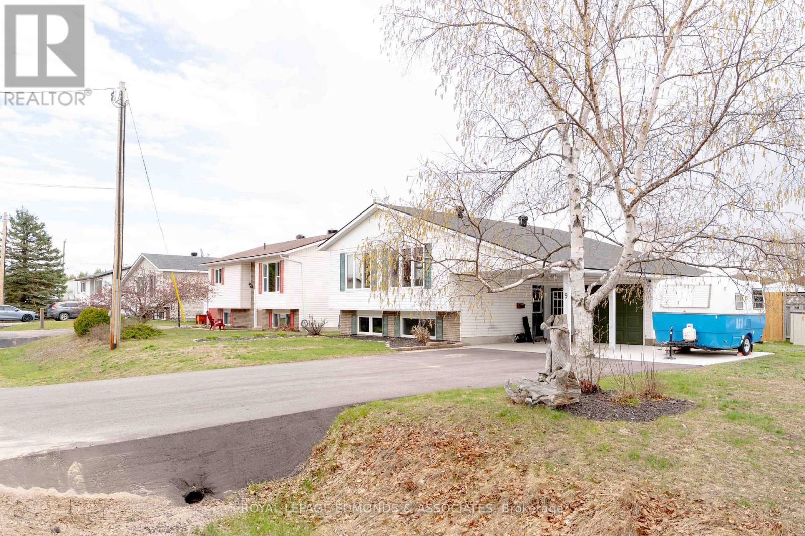 9 Dutch Drive, Petawawa, Ontario  K8H 3M2 - Photo 33 - X13111178