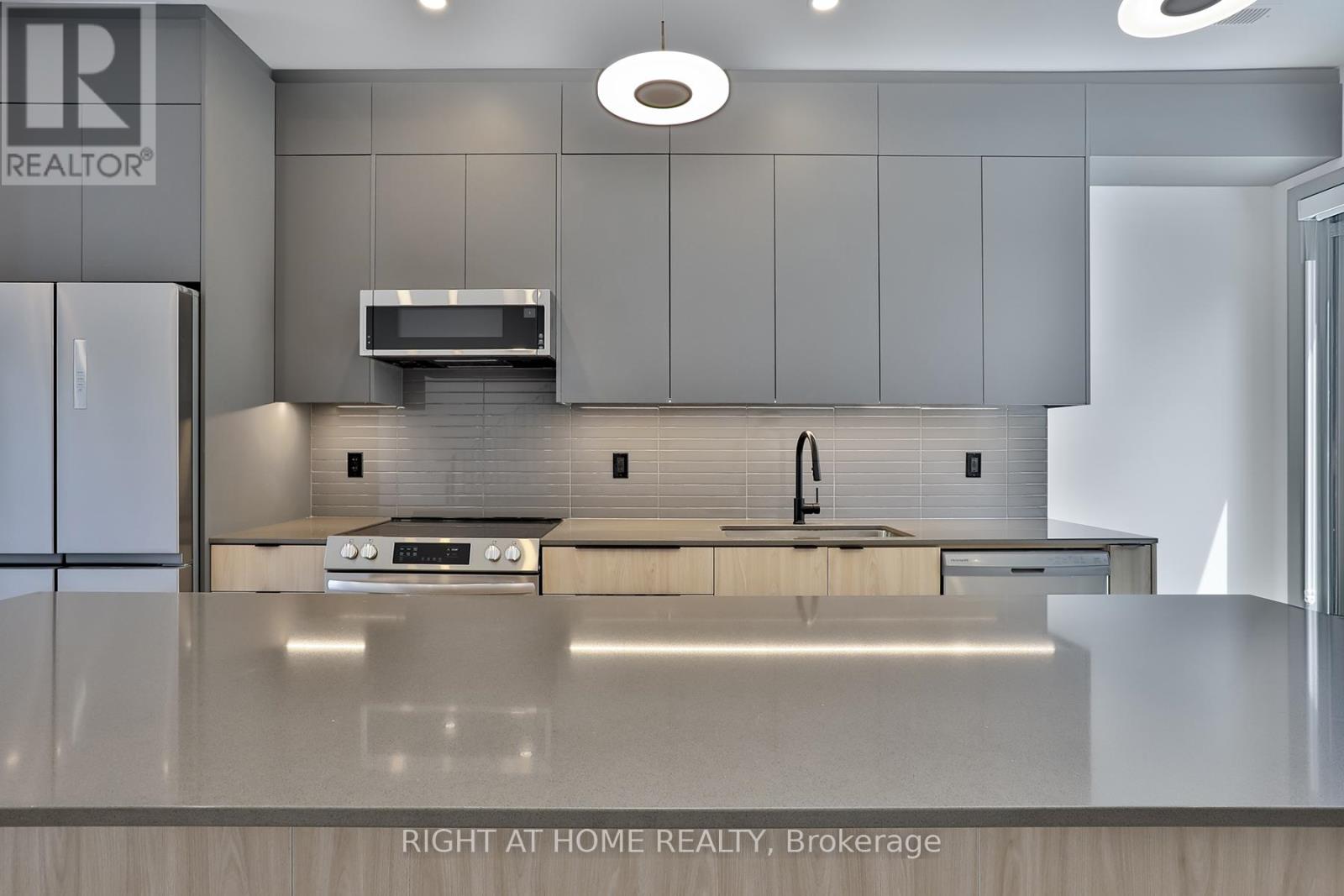 Unit 4 - 1169 Davenport Road, Toronto, Ontario  M6H 2G6 - Photo 9 - C13110954