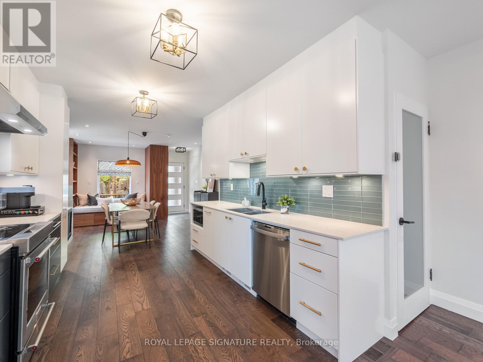422 Davisville Avenue, Toronto, Ontario  M4S 1H6 - Photo 11 - C13111020