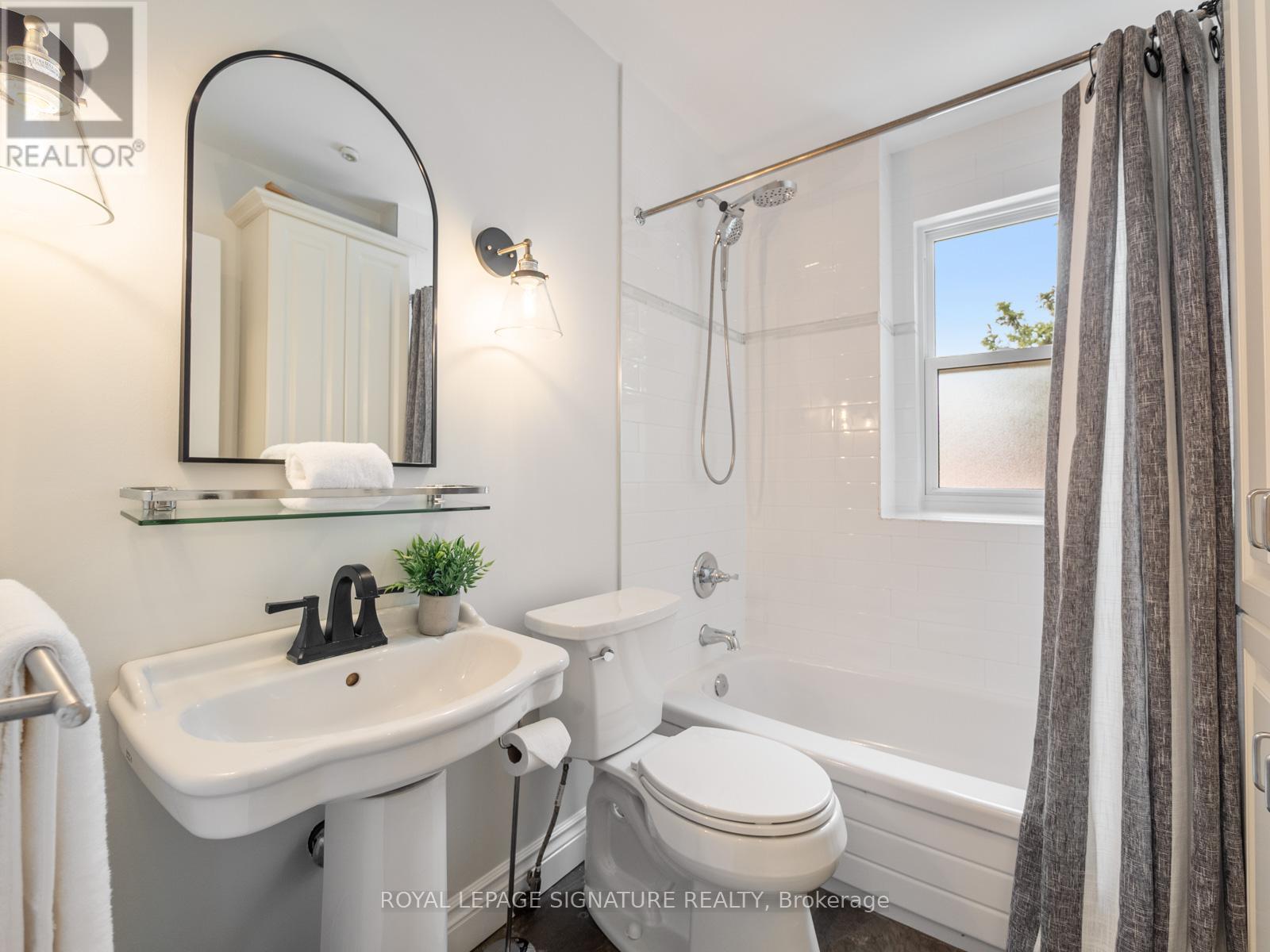 422 Davisville Avenue, Toronto, Ontario  M4S 1H6 - Photo 22 - C13111020