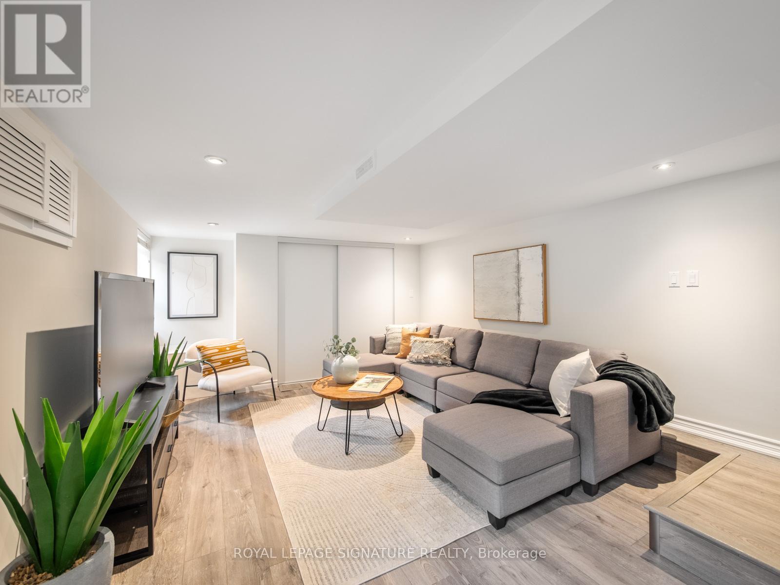 422 Davisville Avenue, Toronto, Ontario  M4S 1H6 - Photo 25 - C13111020