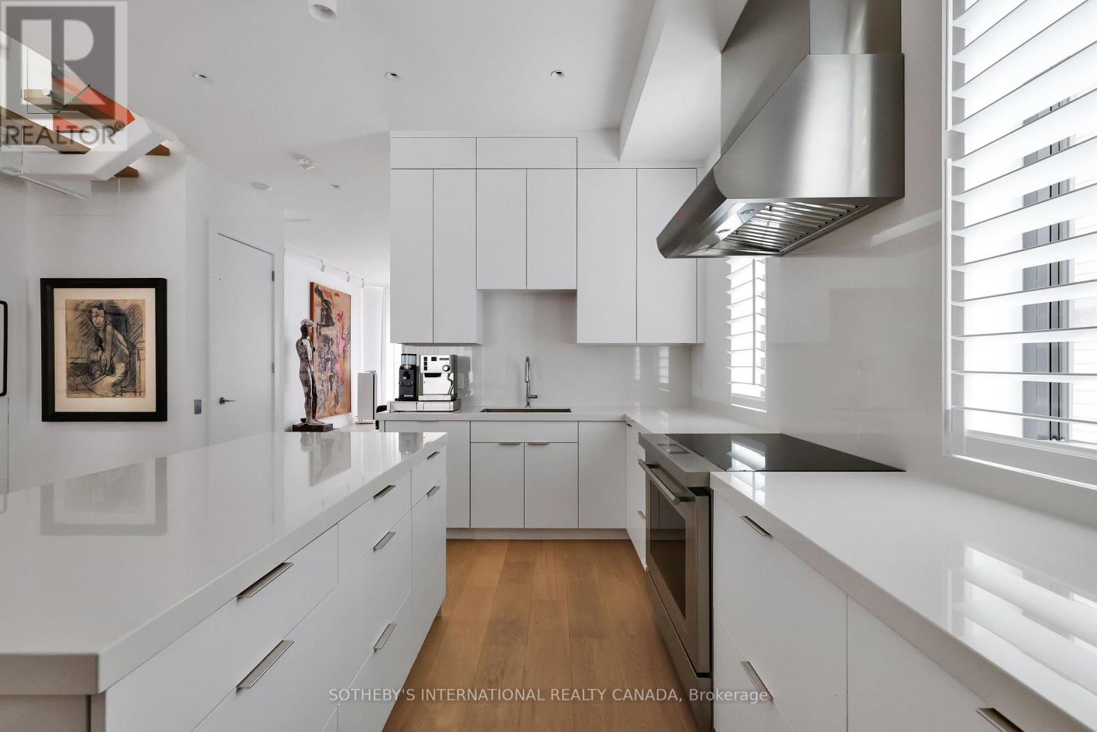 323 St Clair Avenue E, Toronto, Ontario  M4T 1P3 - Photo 14 - C13111062