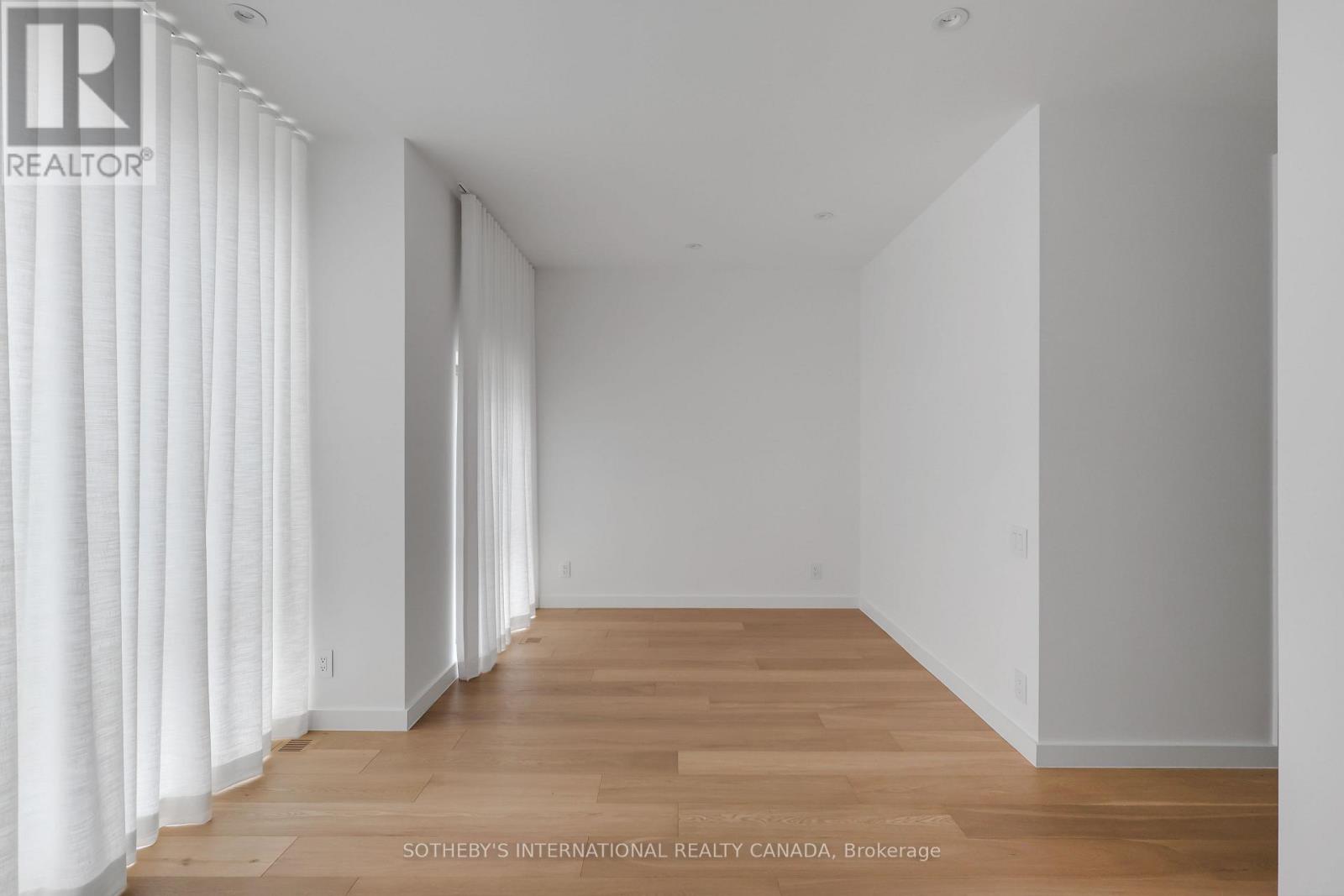 323 St Clair Avenue E, Toronto, Ontario  M4T 1P3 - Photo 38 - C13111062